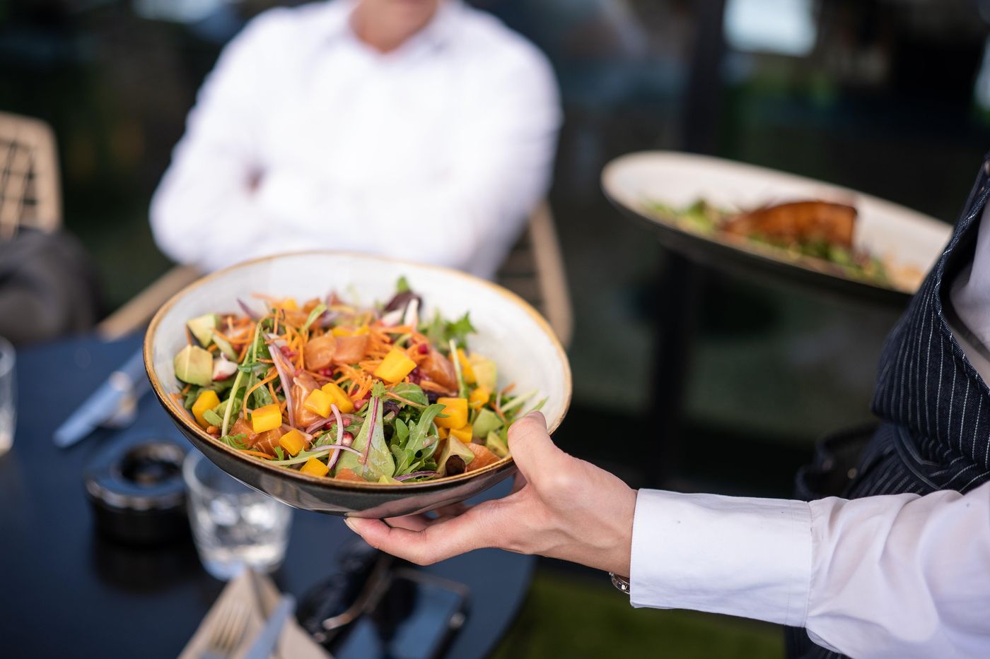 Crowne-Plaza-Nice-Grand-Arenas-Bar-13