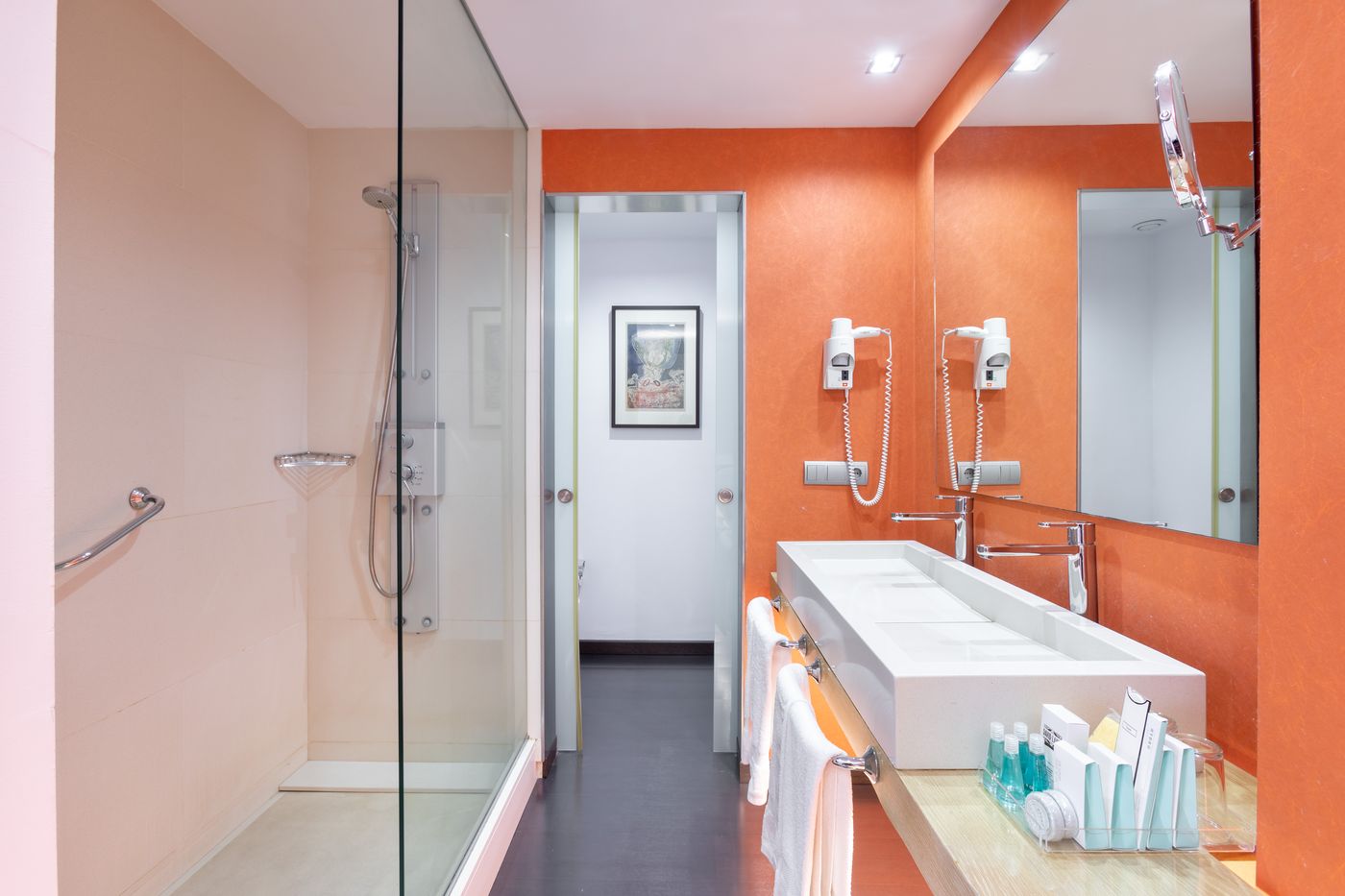 Hotel-Cristina-by-Tigotan-Room-31