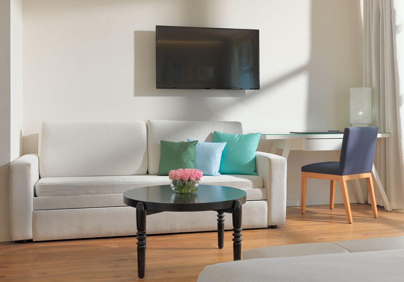 H10-Rubicon-Horizons-Collection-Room-30