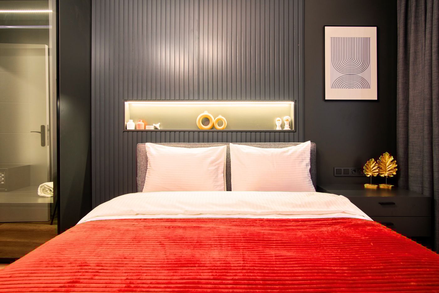 TAKS-INN-Suites-Room-40