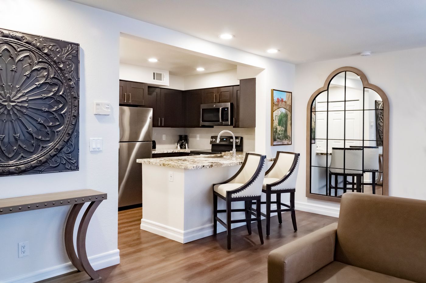 Westgate-Flamingo-Bay-Resort-Room-12