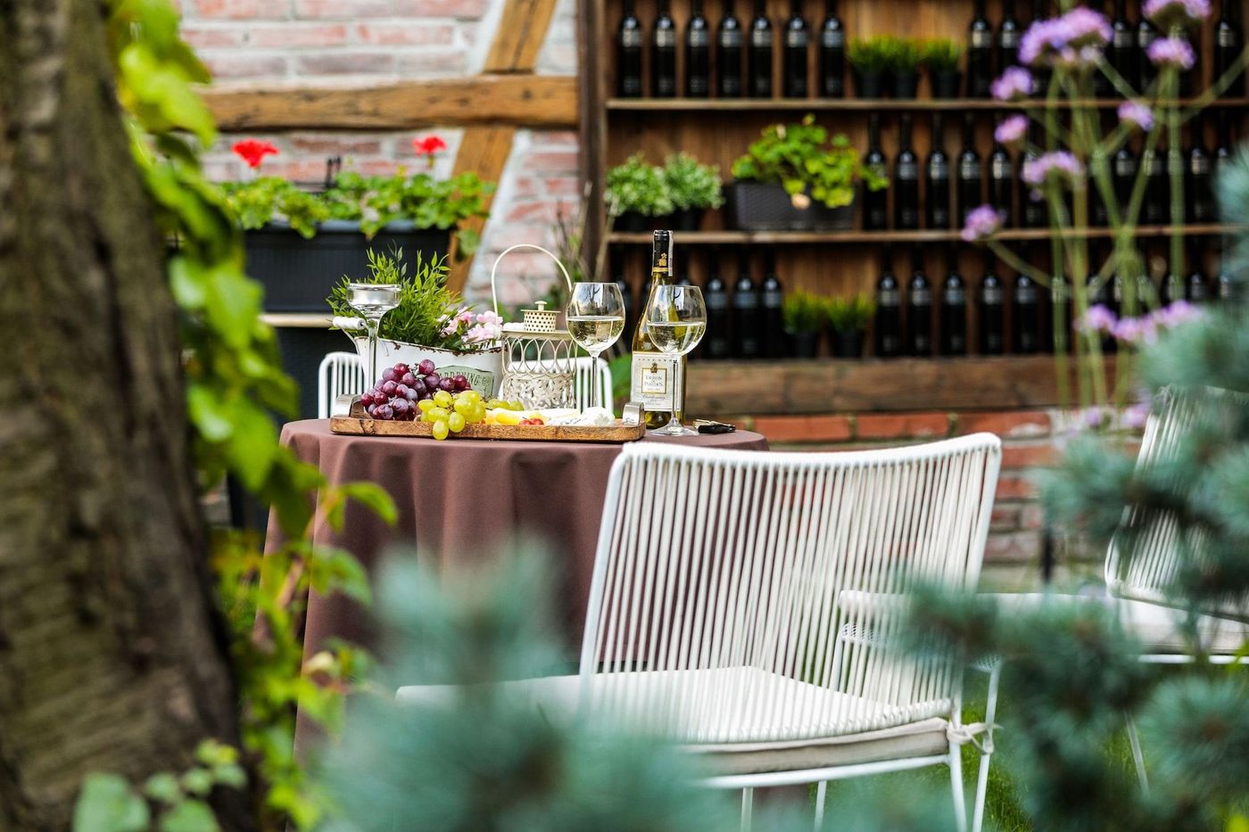 Art---Garden-Residence-Restaurant-59