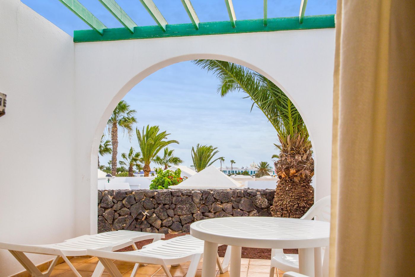 Apartamentos-LIVVO-Las-Gaviotas-Room-67