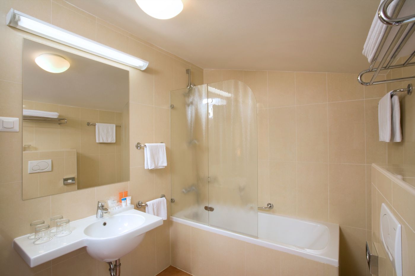 Valamar-Tamaris-Resort-Room-29