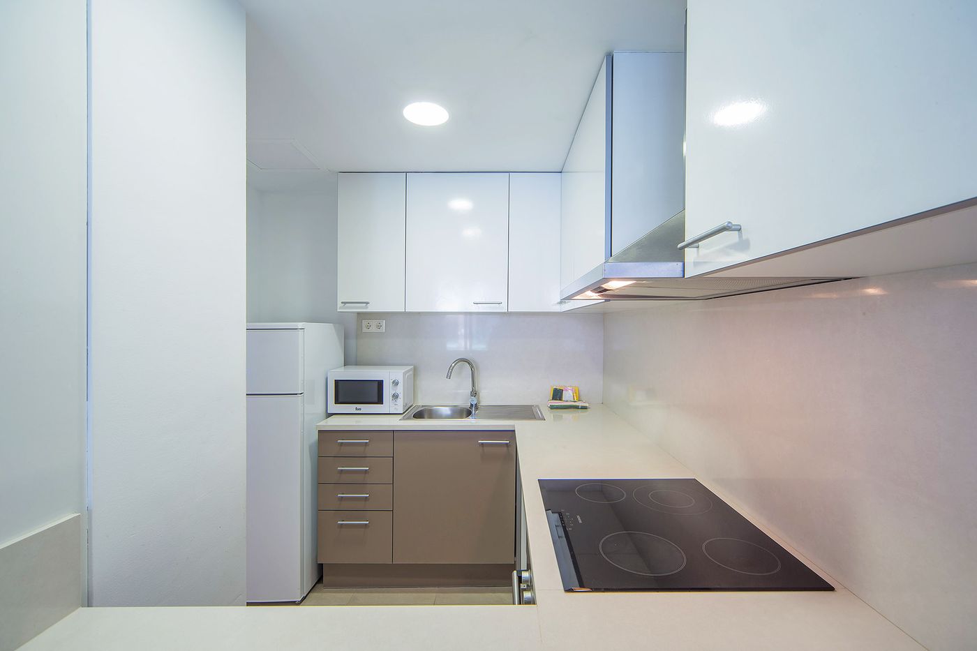 Caprice-Skyline-Aparthotel-Room-45