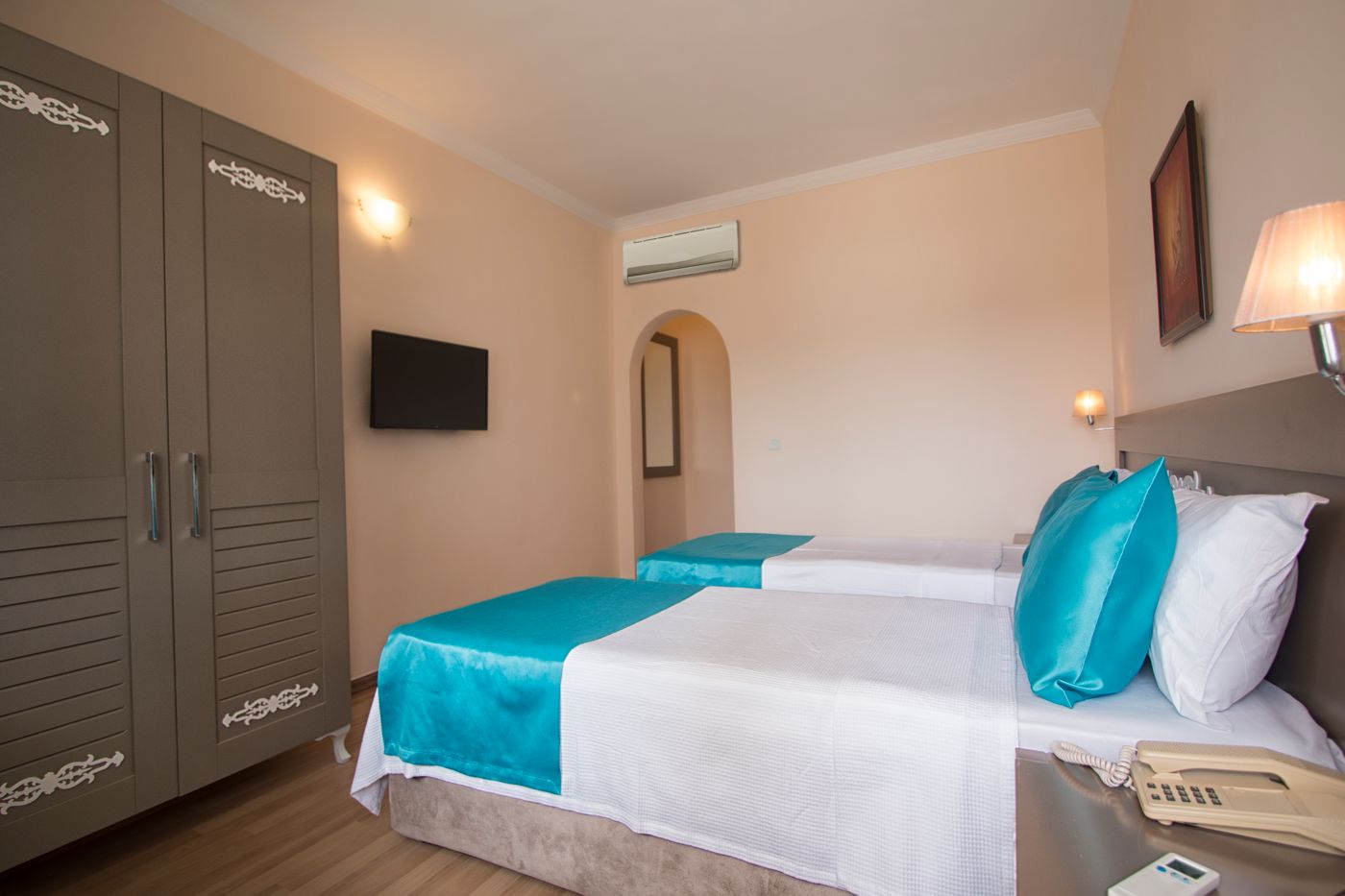 Sky-Vela-Hotel---All-Inclusive-Room-12