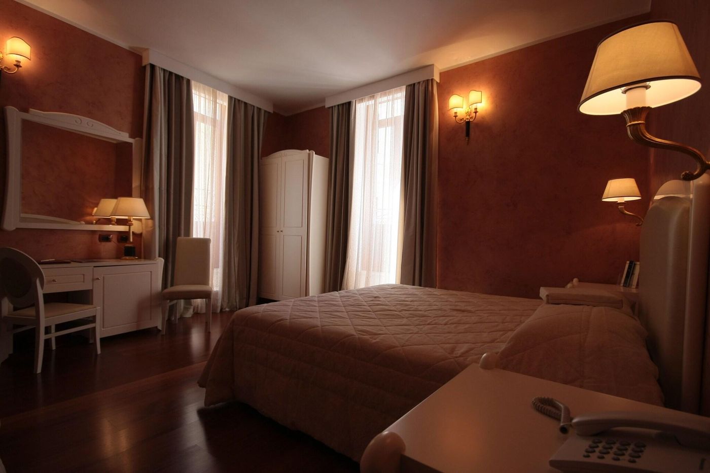 Hotel-Rojan-Room-23