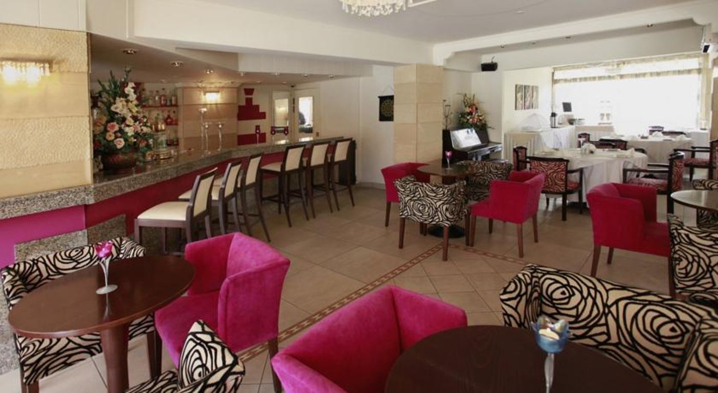 BW Jasmine Apartments