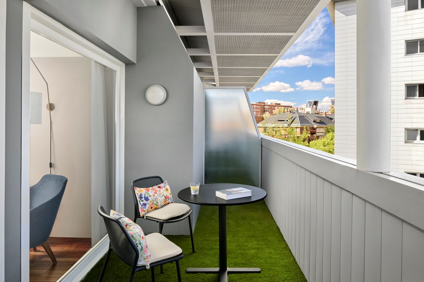 NH-Paseo-de-la-Habana-Room-61