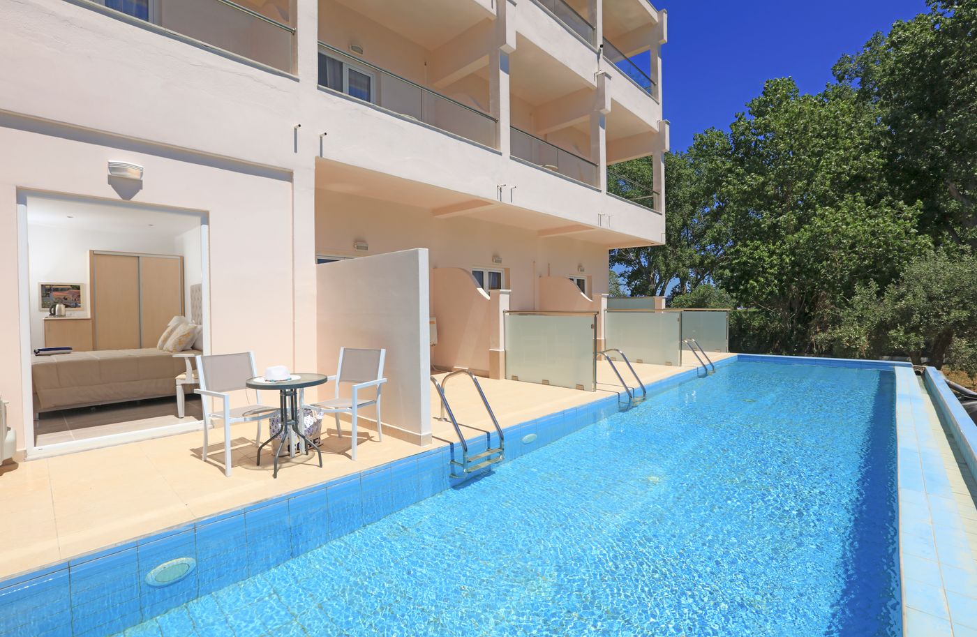  HOTEL CAVOMARINA Updated Rooms