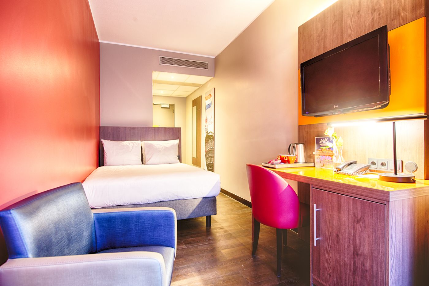 Leonardo-Hotel-Amsterdam-City-Center-Room-19