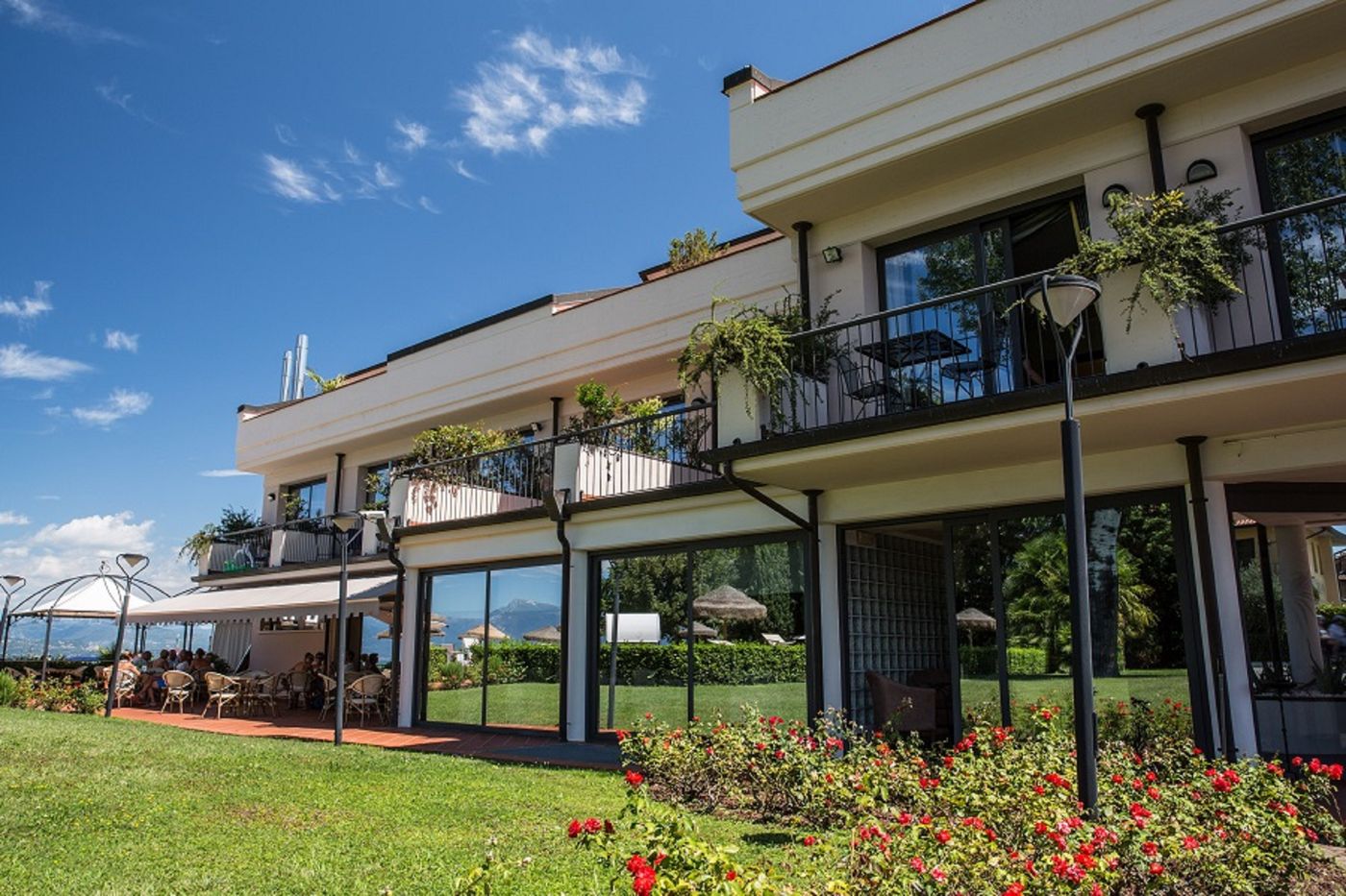 Yachting Hotel Mistral-Italy-Lugana di Sirmione BS-General view-5