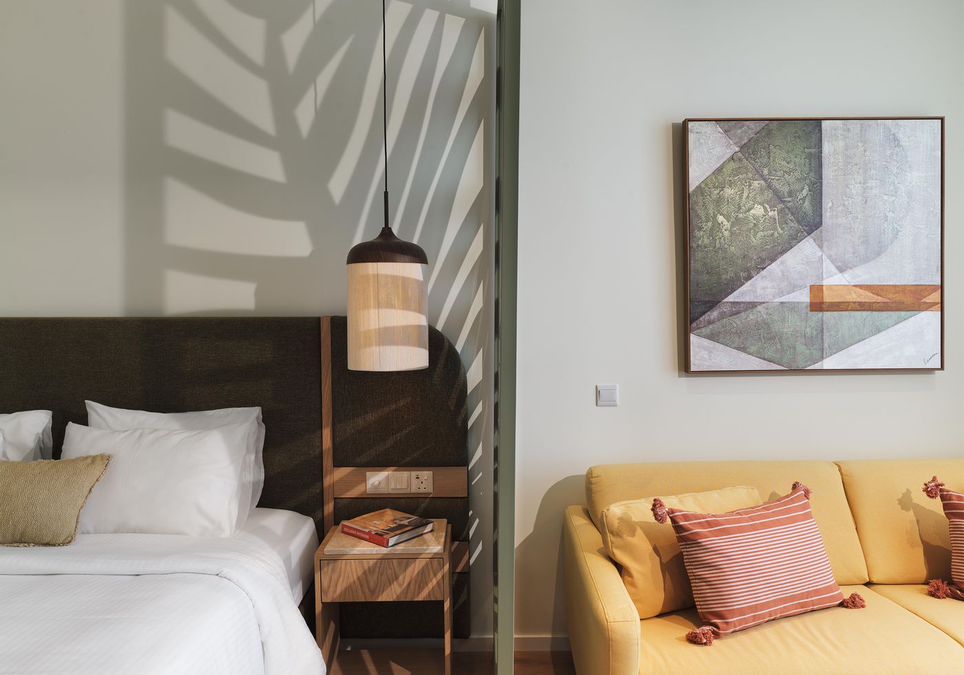 NALU Latchi Leonardo limited edition