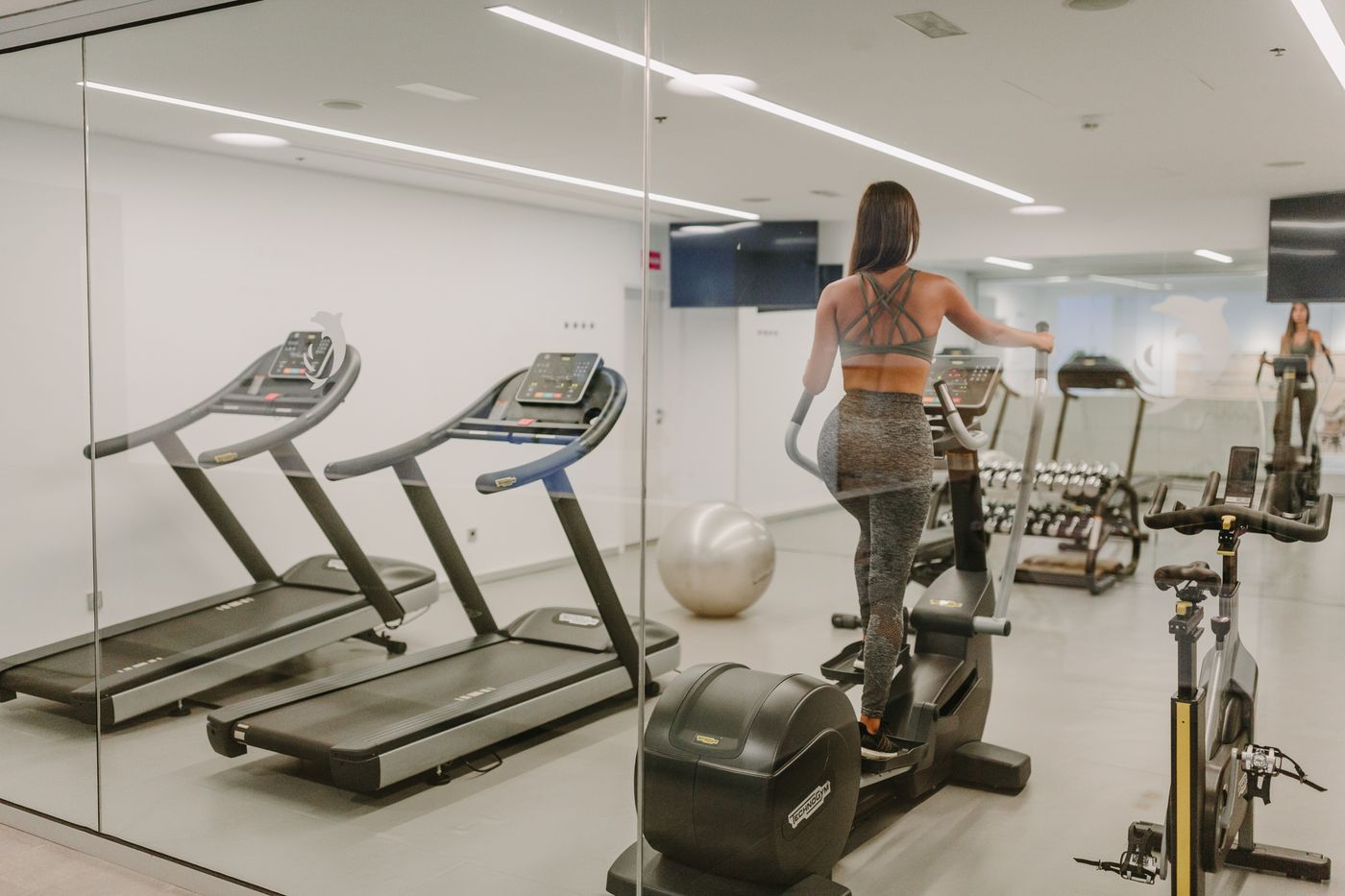 Dunas-Don-Gregory-Sports-and-Entertainment-37