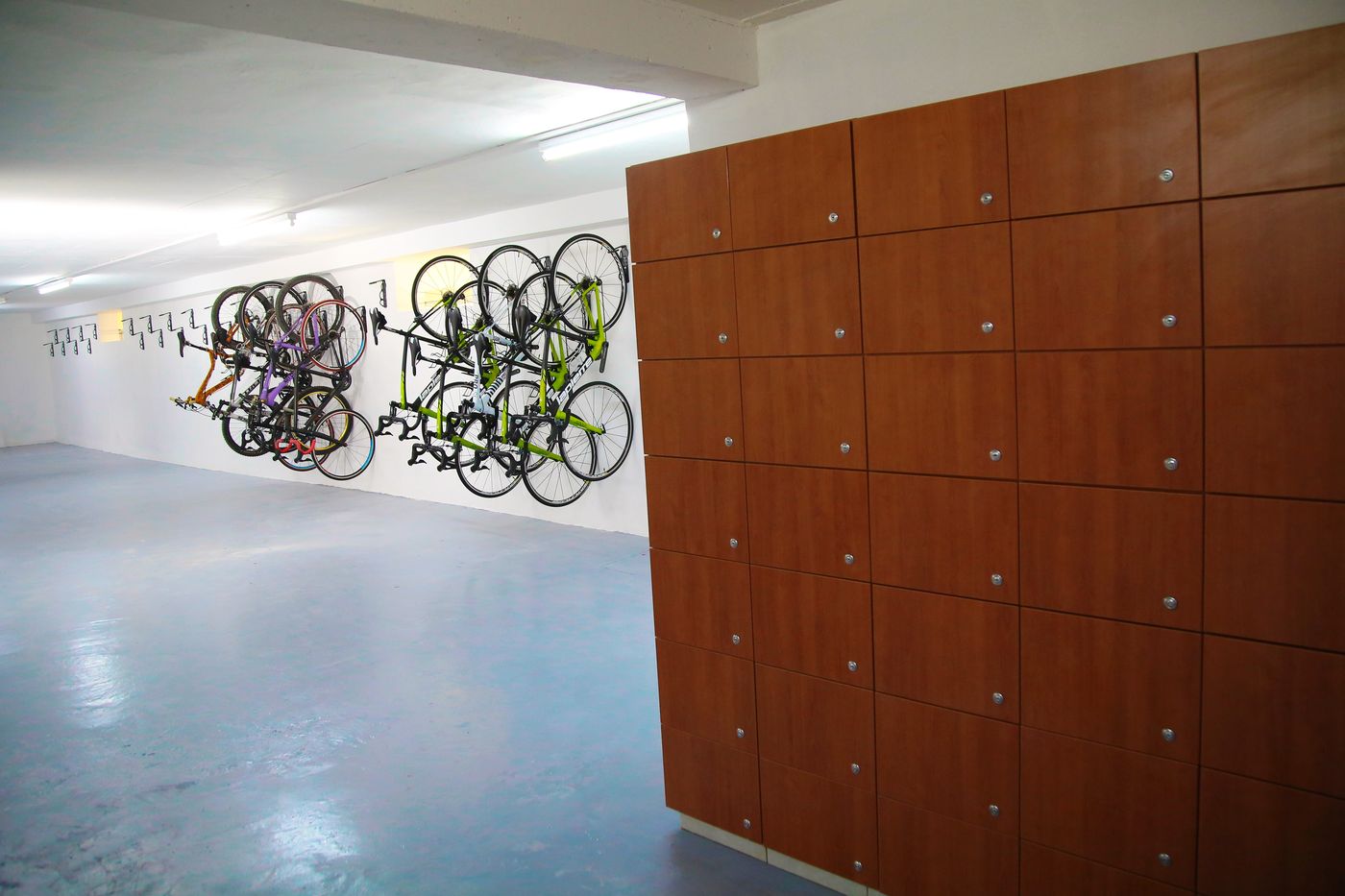 Constantinou-Bros-Athena-Royal-Beach-Hotel---Adults-Only-Sports-and-Entertainment-46