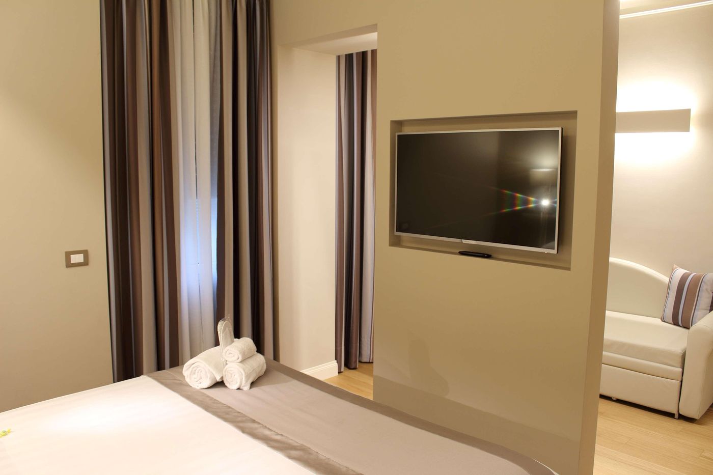 Best Western Hotel Moderno Verdi - Italy - Genoa - Room - 8