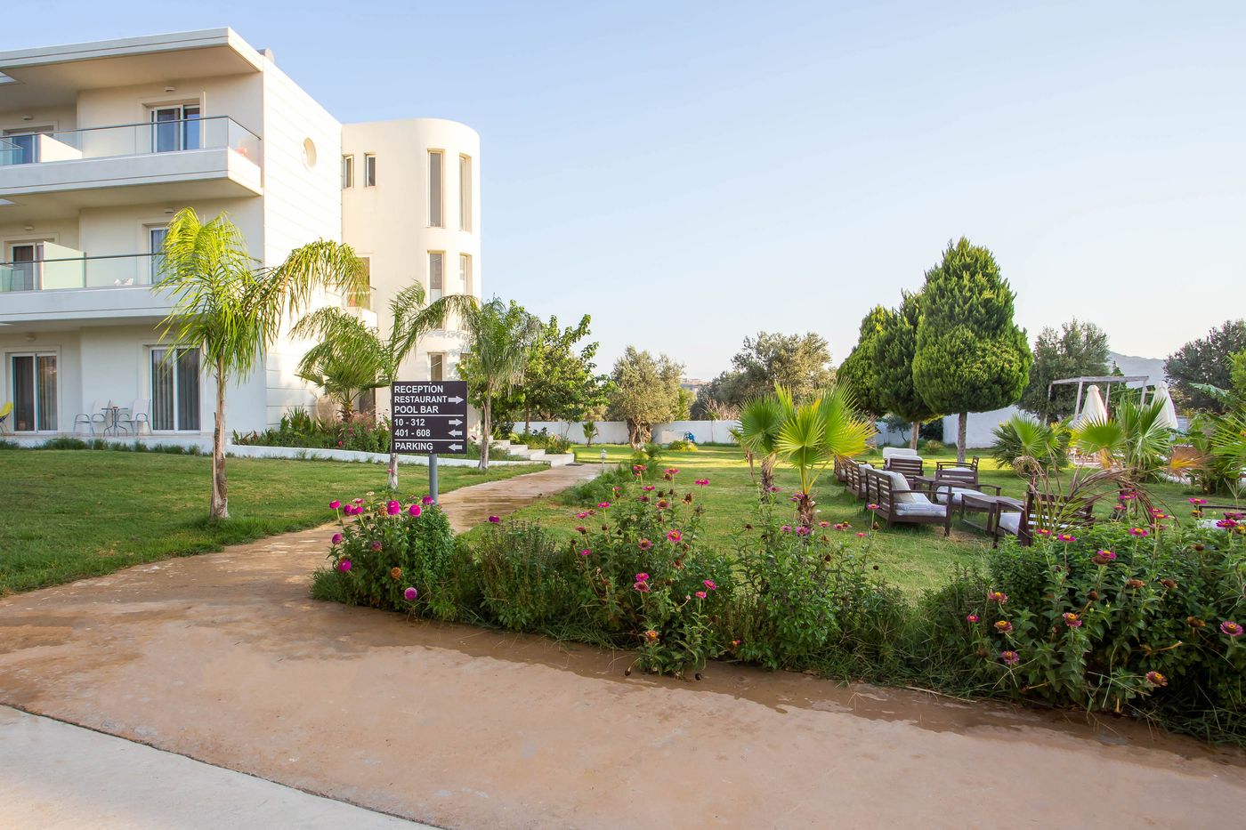 Evita-Studios-General-view-12