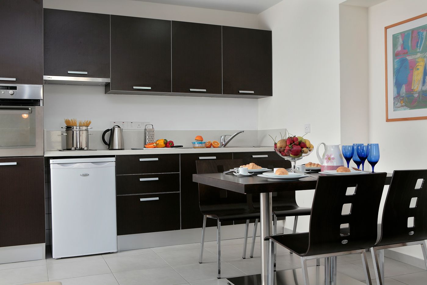 Anemi-Hotel-and-Suites-Room-55