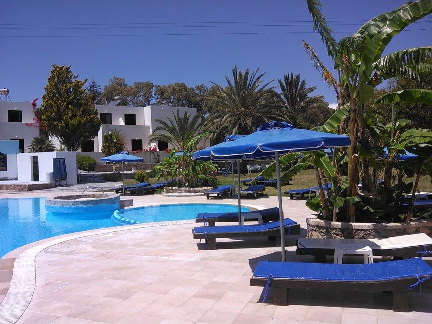 Kabanaris-Bay-Pool-2