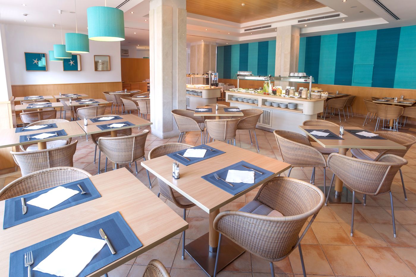 Victoria Beach & Sports Hotel