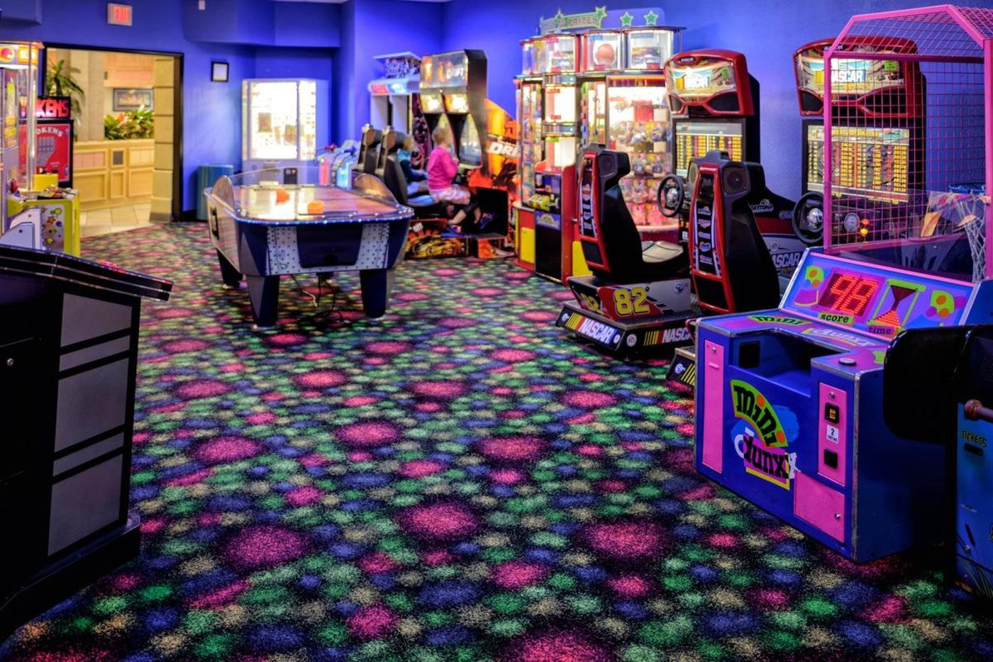 Seralago Hotel and Suites