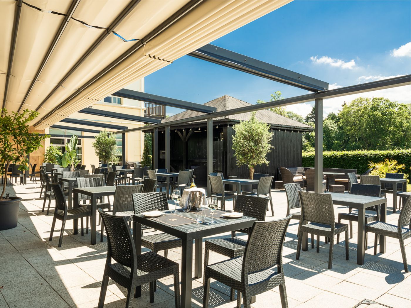 Castleknock-Hotel-and-Country-Club-Terrace-26