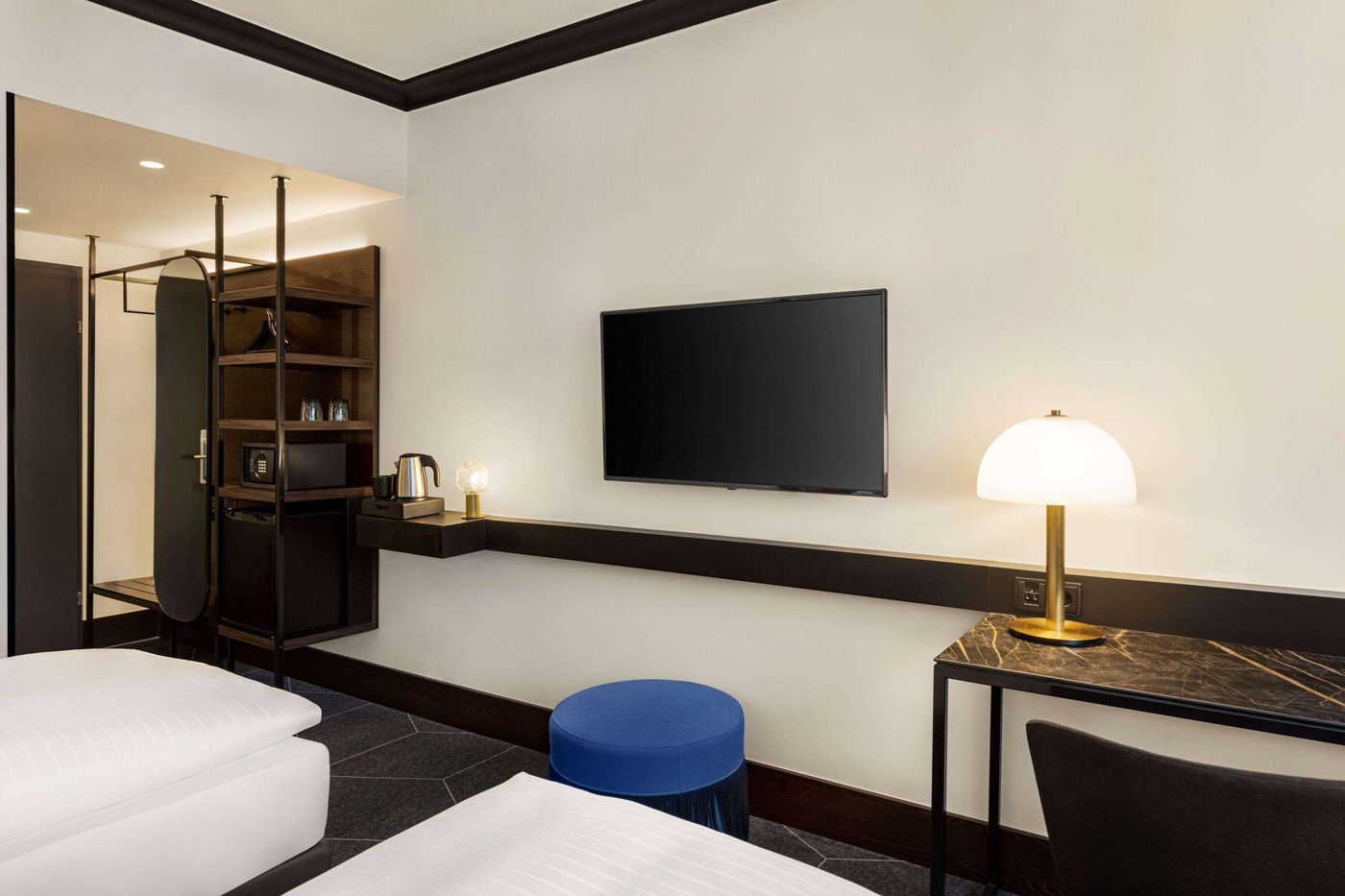 Vienna-House-by-Wyndham-Diplomat-Prague-Room-25