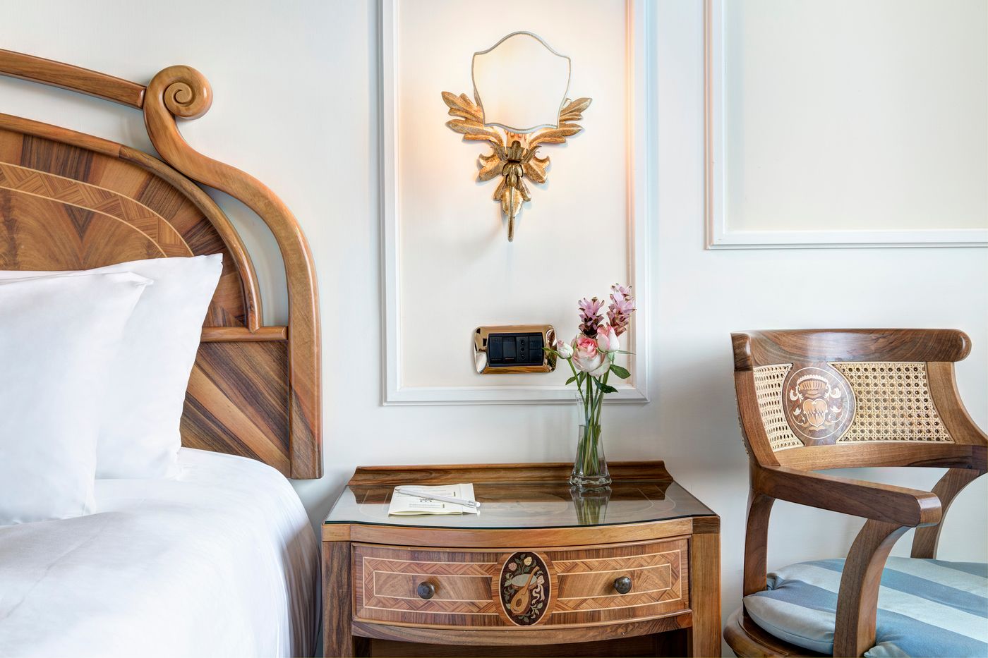 Grand-Hotel-de-la-Ville-Room-36