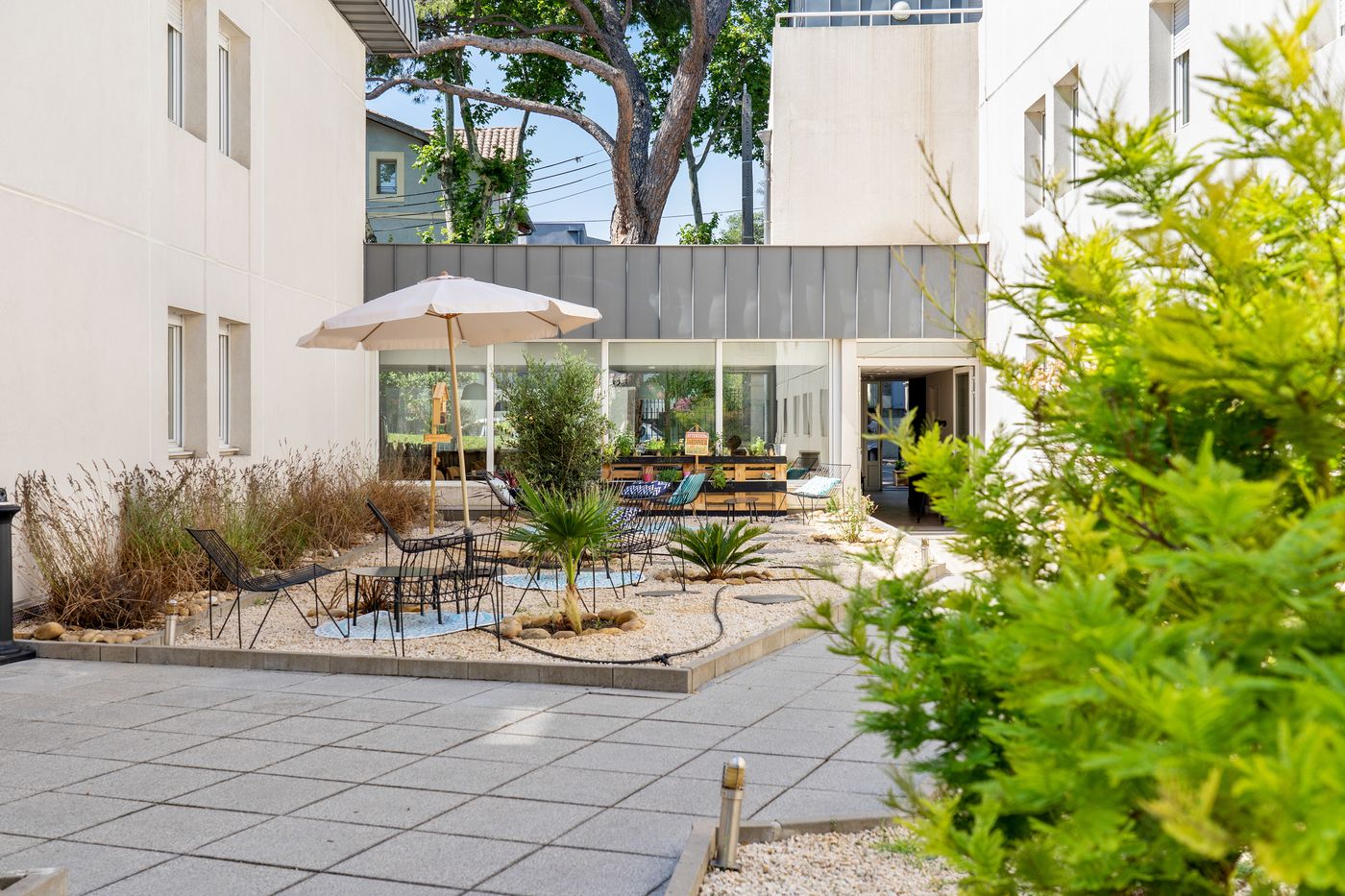 Appart'City Confort Montpellier Saint Roch - France - MONTPELLIER - Terrace - 1