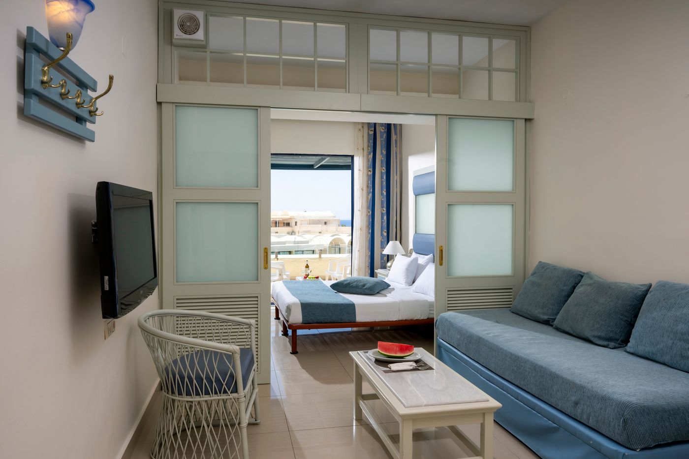 Sunshine-Crete-Beach-Room-27