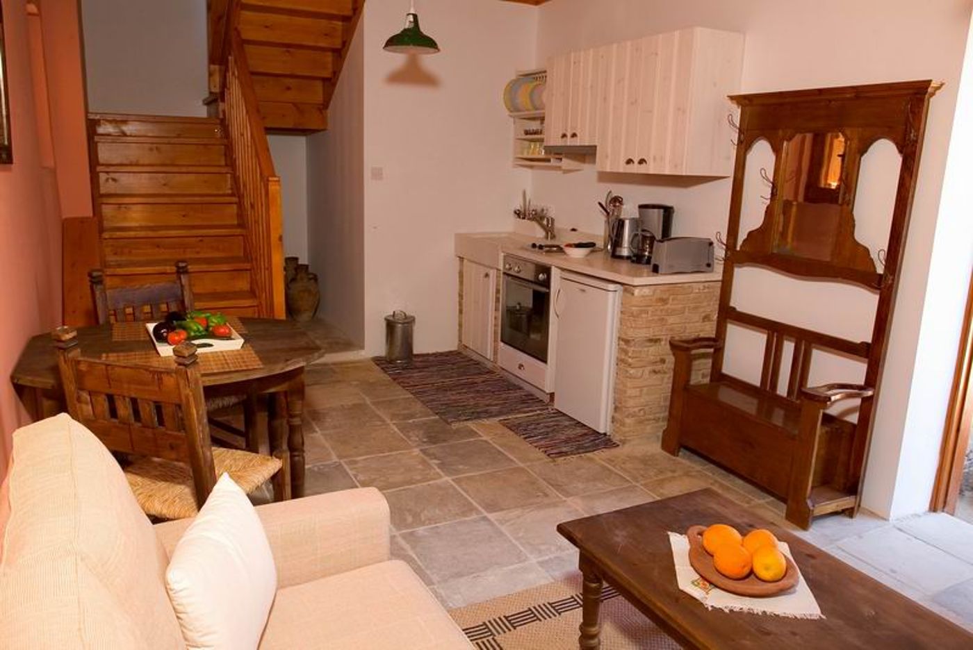 Filokypros Eveleos Country Houses