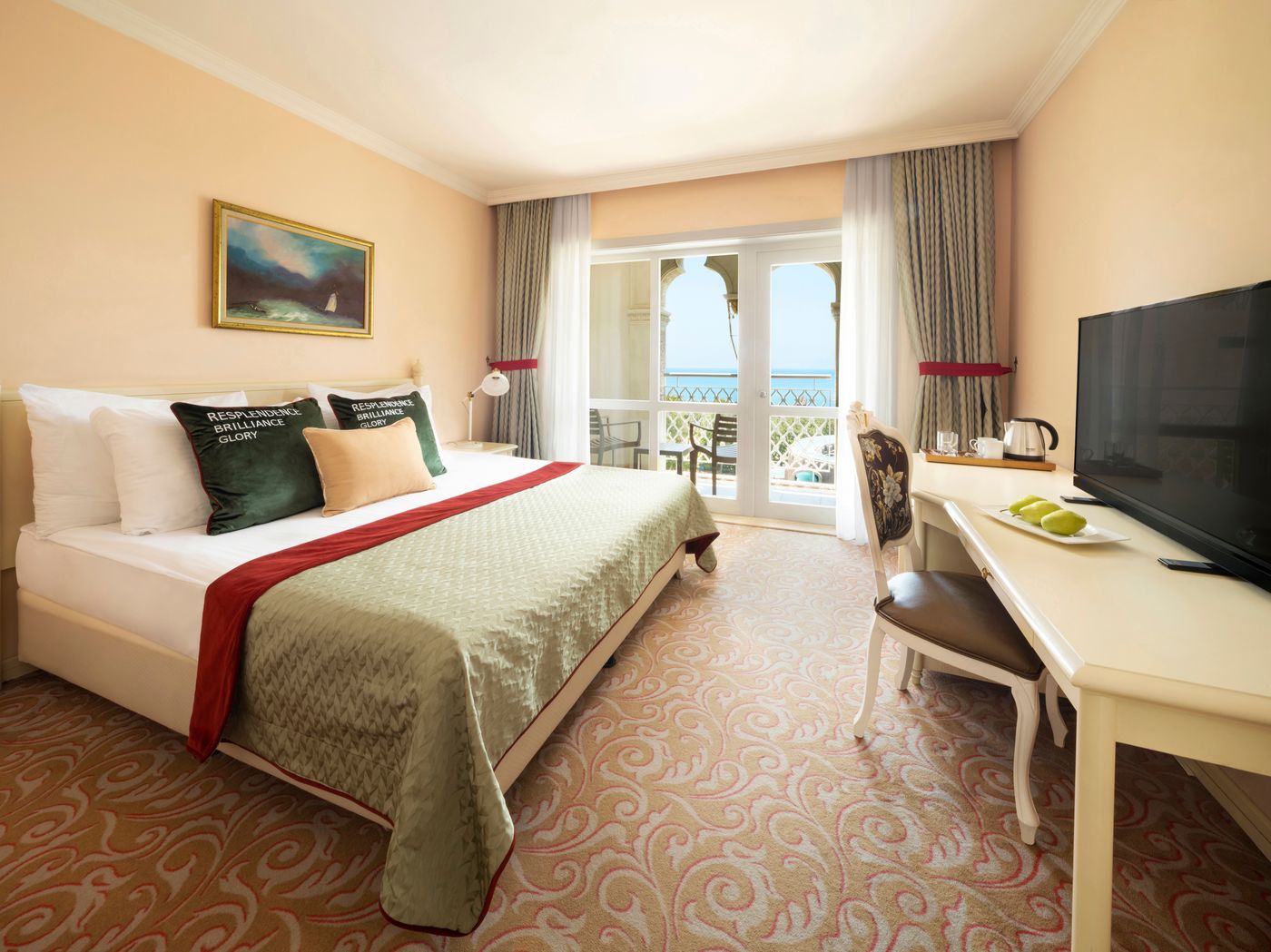 Kremlin-Palace-Room-26