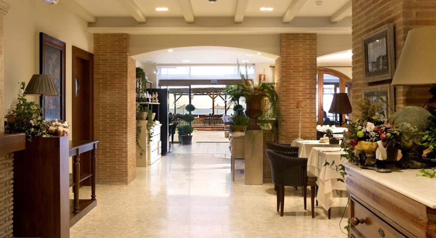 LOS ANGELES HOTEL PLAYA