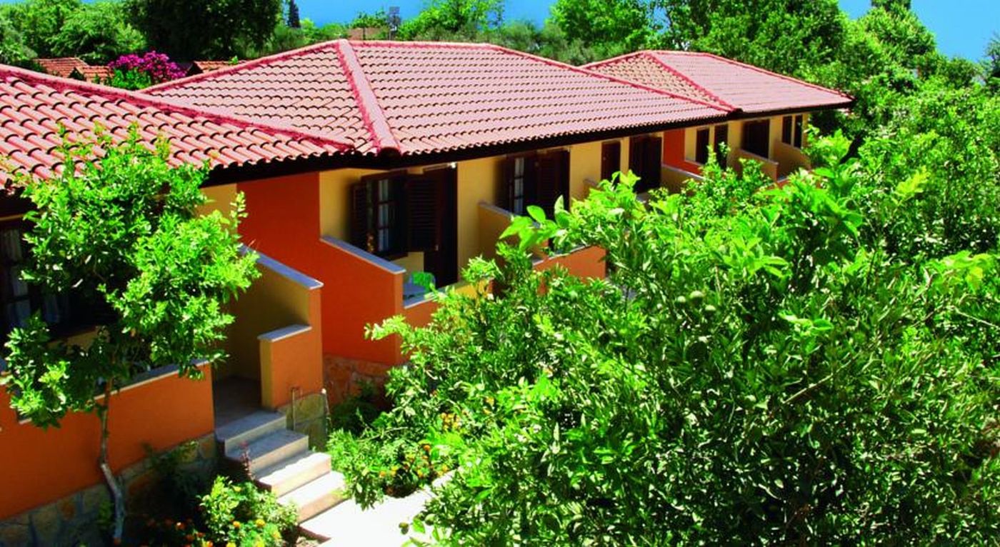 Ozlem-Garden-General-view-6