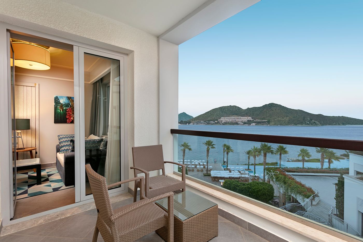 Xanadu-Island-Room-32