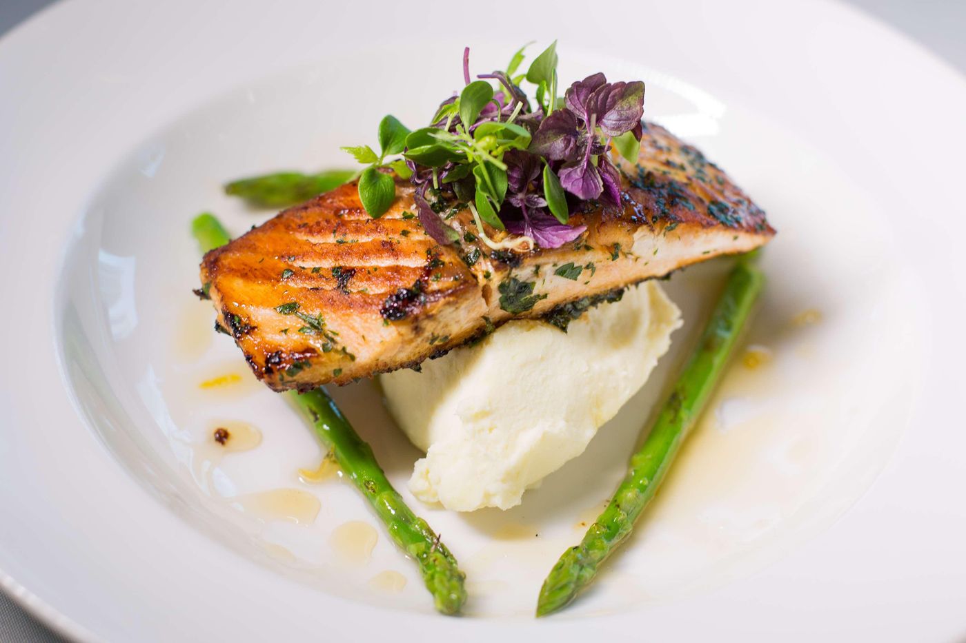 Radisson-Blu-Residence-Dubai-Marina-Restaurant-7