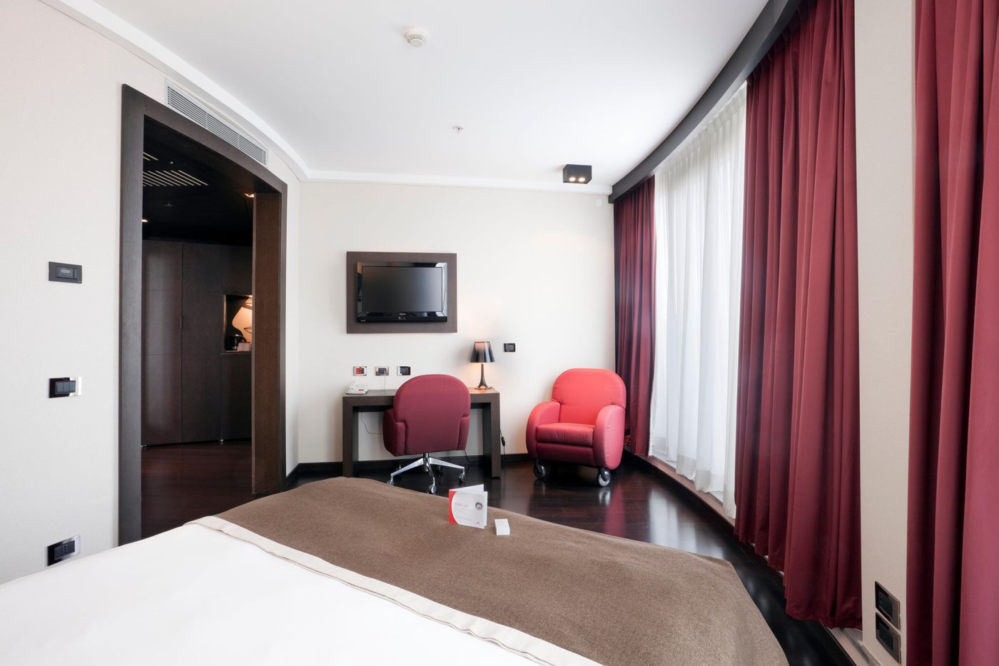 Crowne-Plaza-Milan-City-Room-37