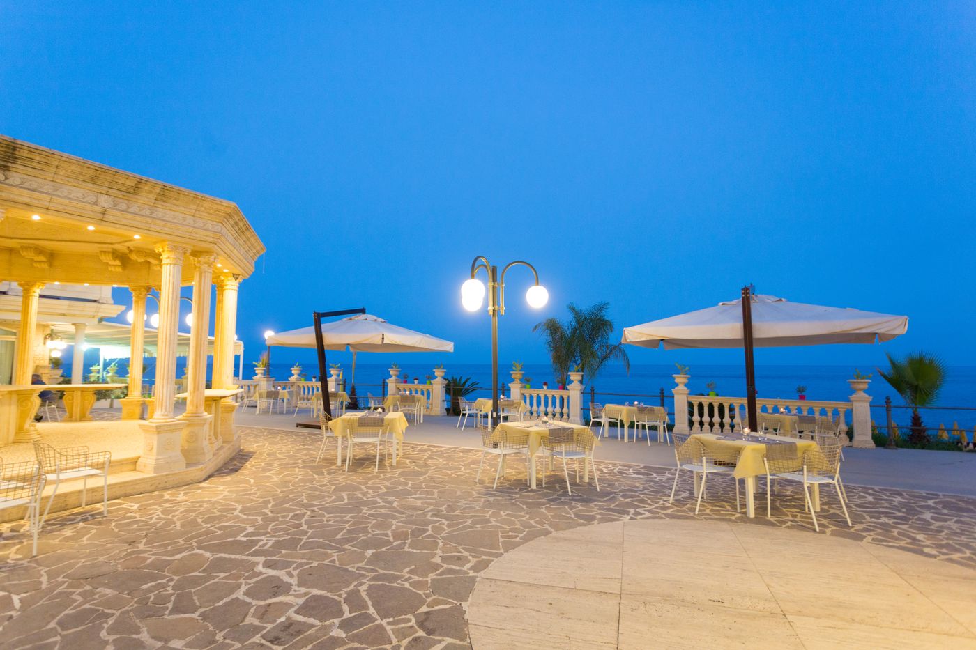 Hellenia Yachting-Italy-GIARDINI NAXOS-General view-5