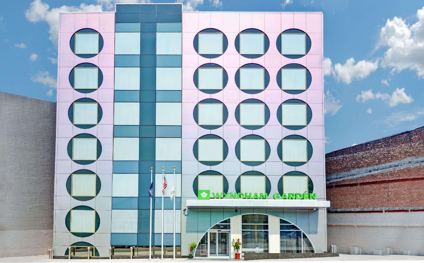 Wyndham-Garden-Brooklyn-Sunset-Park-General-view-1