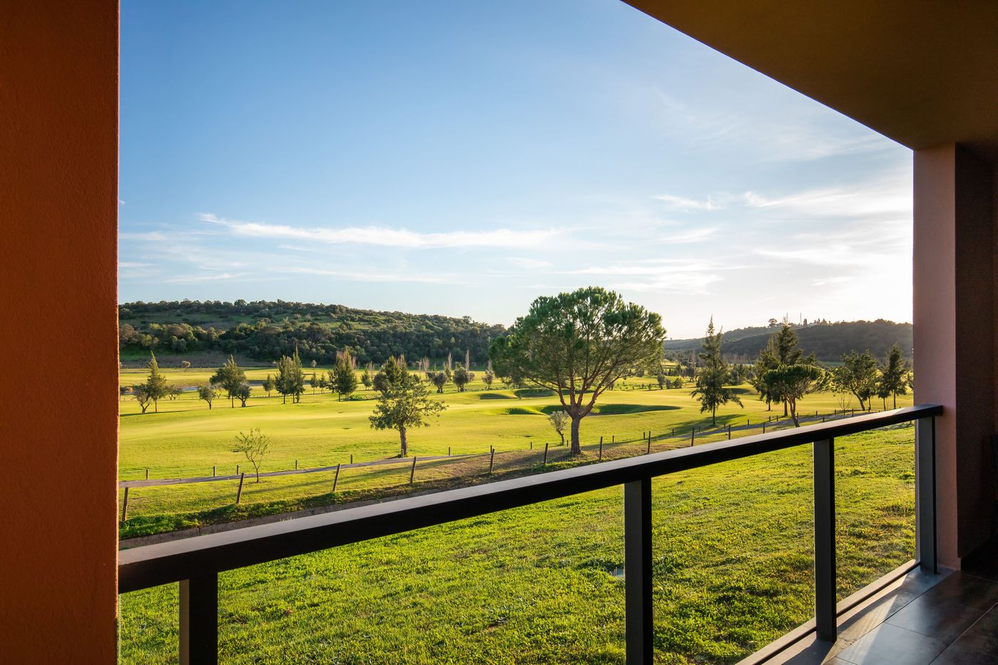 Morgado-Golf---Country-Club-Room-32