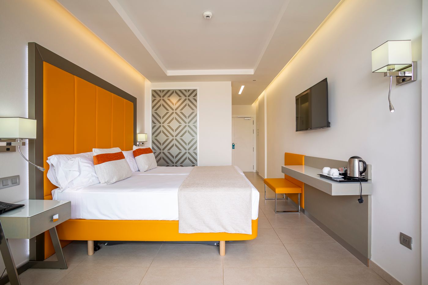 Hotel-Torre-Del-Mar-Room-36