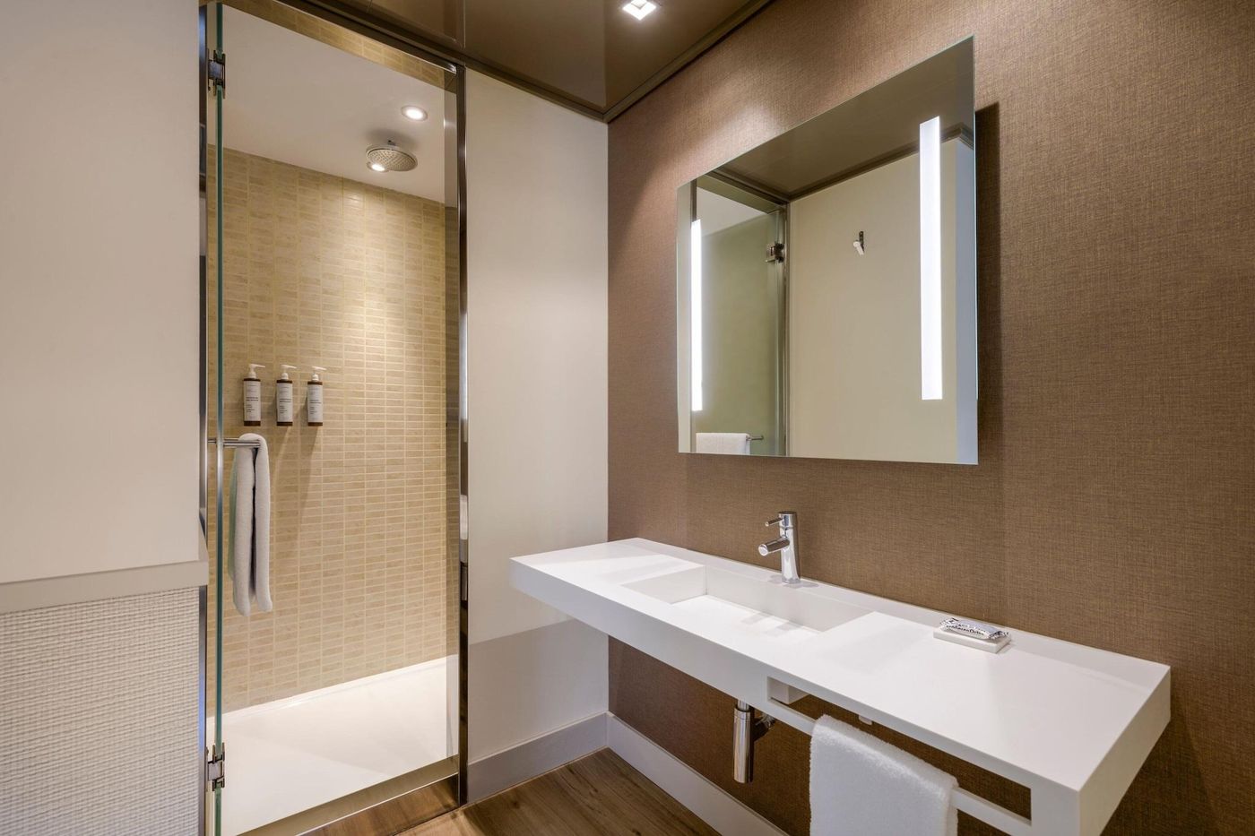 AC-Madrid-Los-Vascos-Room-34