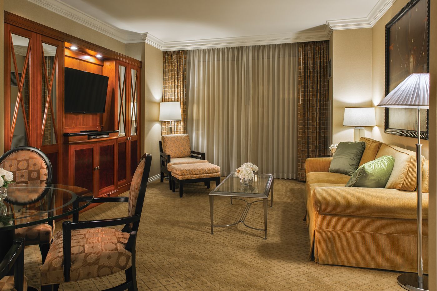 The-Signature-at-MGM-Grand-Hotel-Room-9