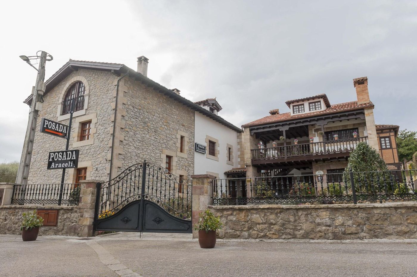 Posada Araceli-Spain-SANTILLANA DEL MAR-General view-2