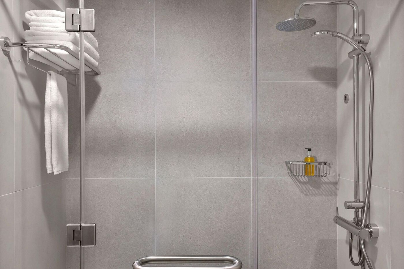 Iberotel-Emirates-Grand-Room-53