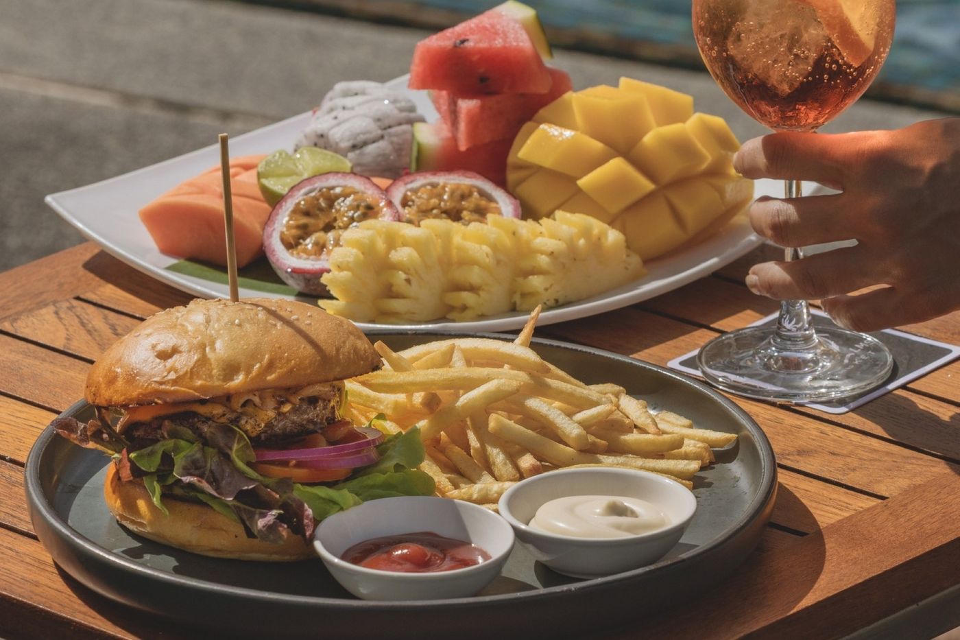 Twinpalms-Phuket-Bar-24