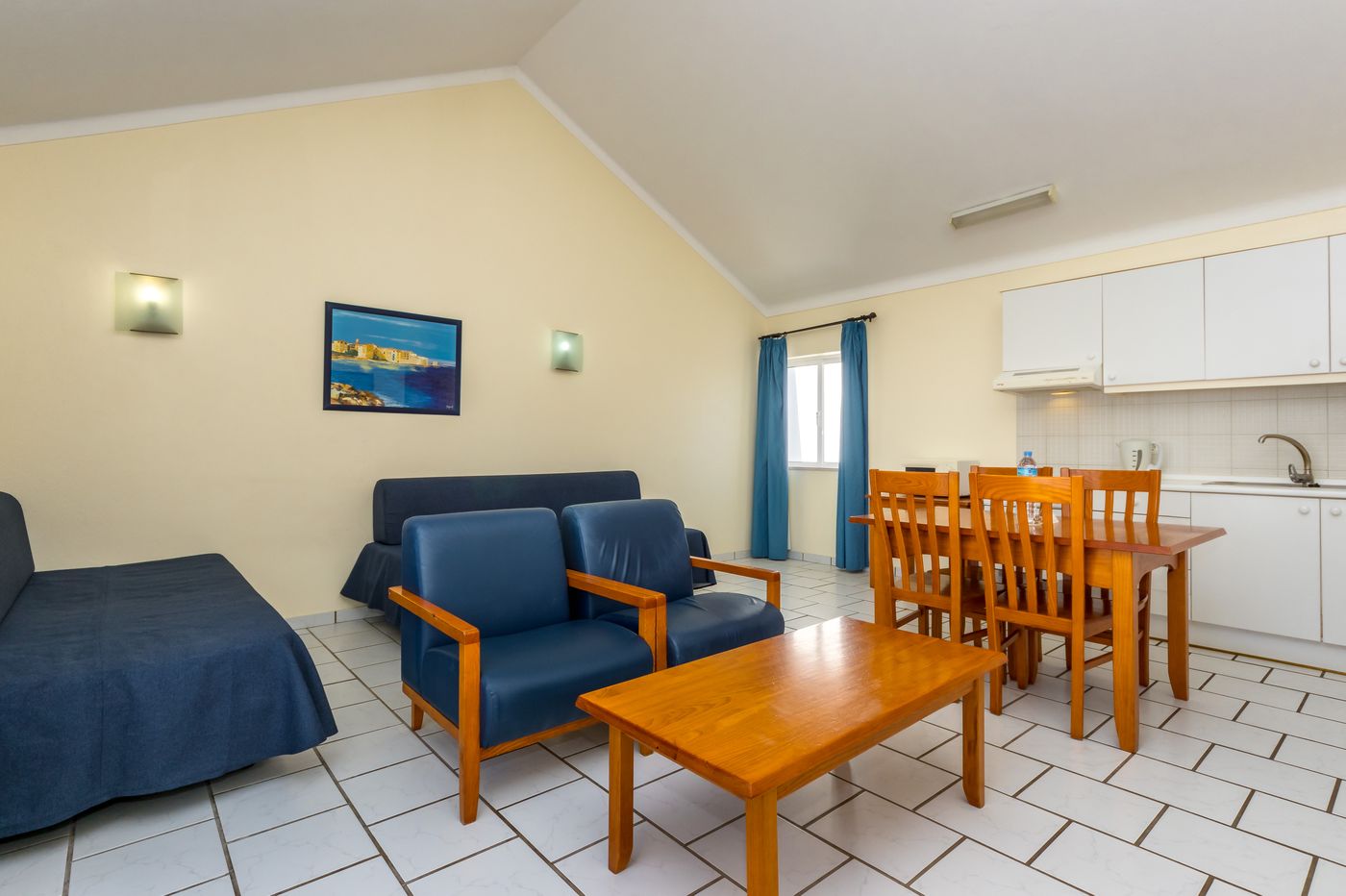 Ouratlantico-Room-35