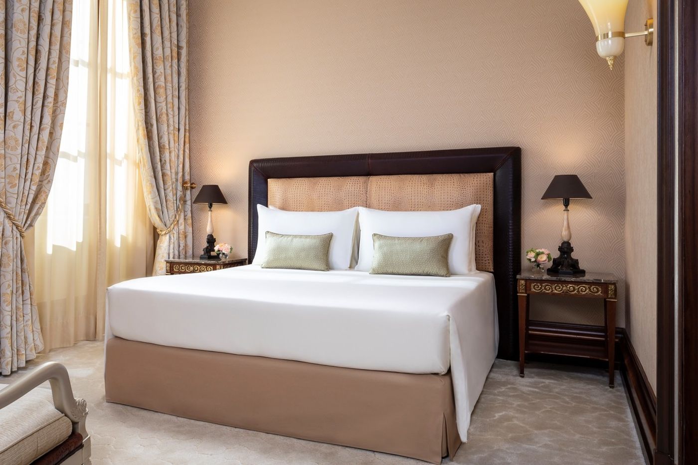 Anantara-Palazzo-Naiadi-Rome-Hotel-Room-37