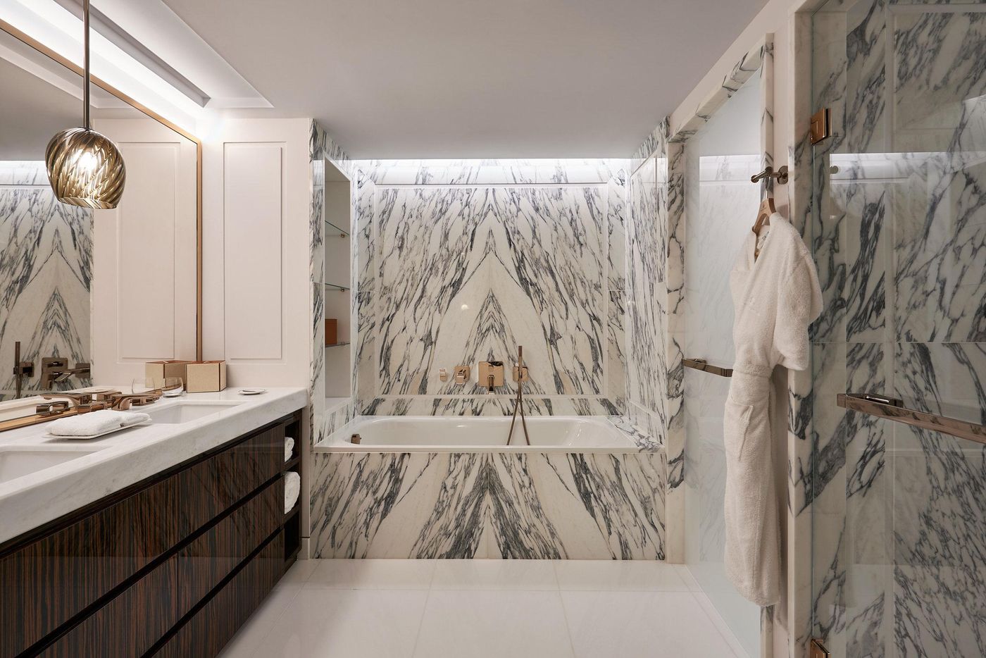 Regent-Carlton-Cannes-Room-42