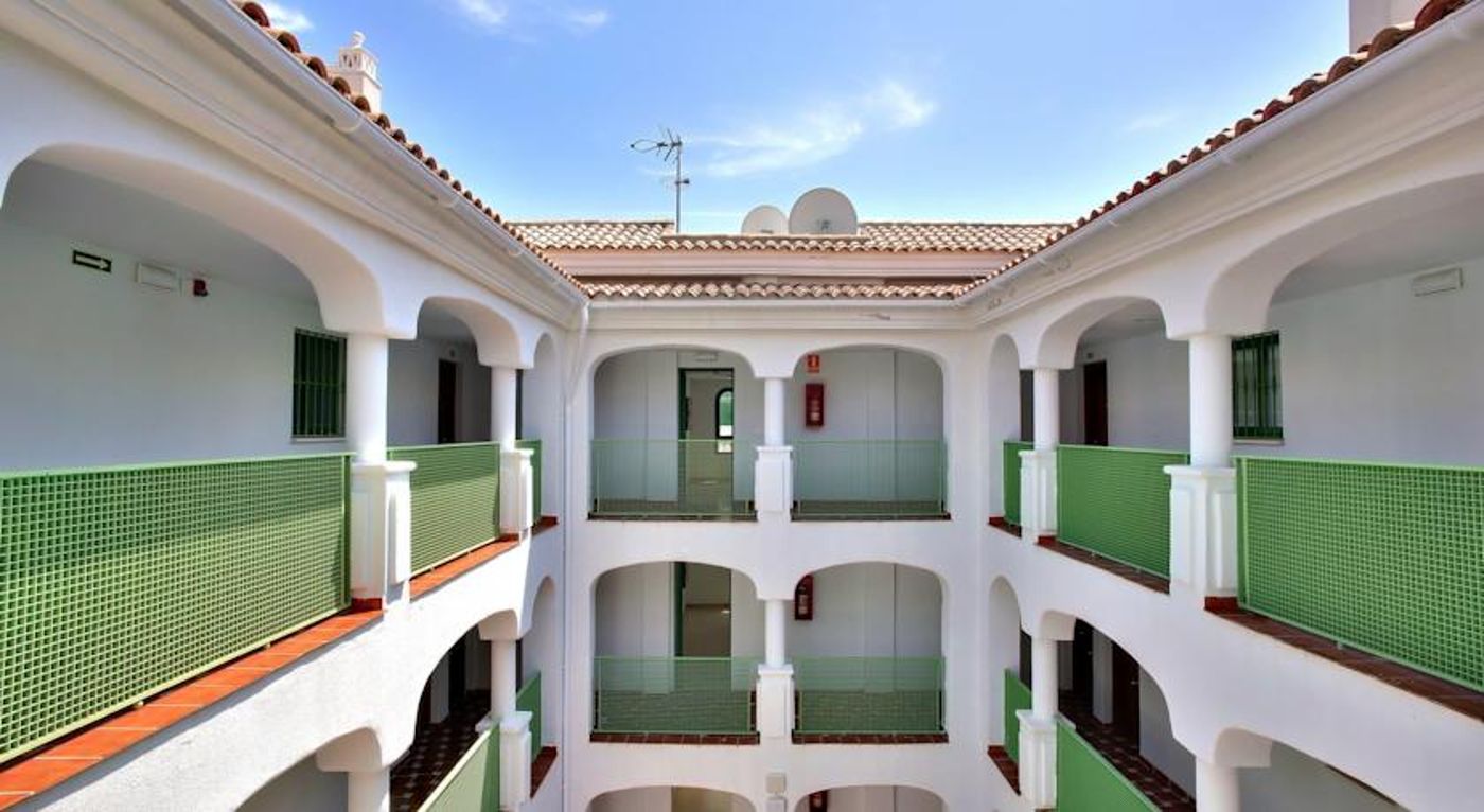 Pueblo El Goleto Apartments